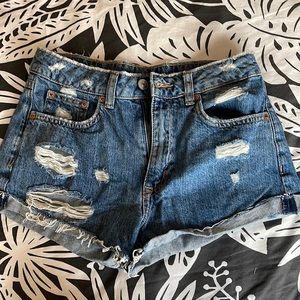 Divided Women’s Distressed Jean Shorts